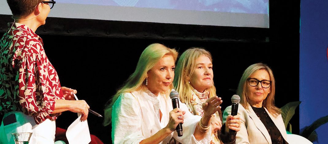 Telstra’s Regional General Manager for Eastern Victoria, Jenny Gray, Australian TV personality Catriona Rowntree, The Flying Vet Dr Ameliah Scott and Telstra’s Regional Australian Executive Loretta Willaton. Photos: Katrina Brandon