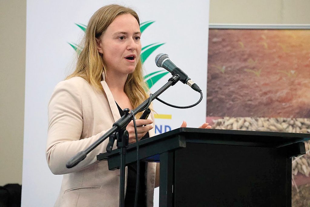 Ellinbank researcher Anna Thomson spoke about her recent work in mixed pastures.